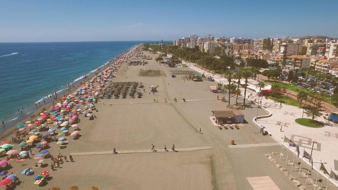 Ea! Las Arenas Family - Alojamientos La Torre Torre Del Mar Exterior foto